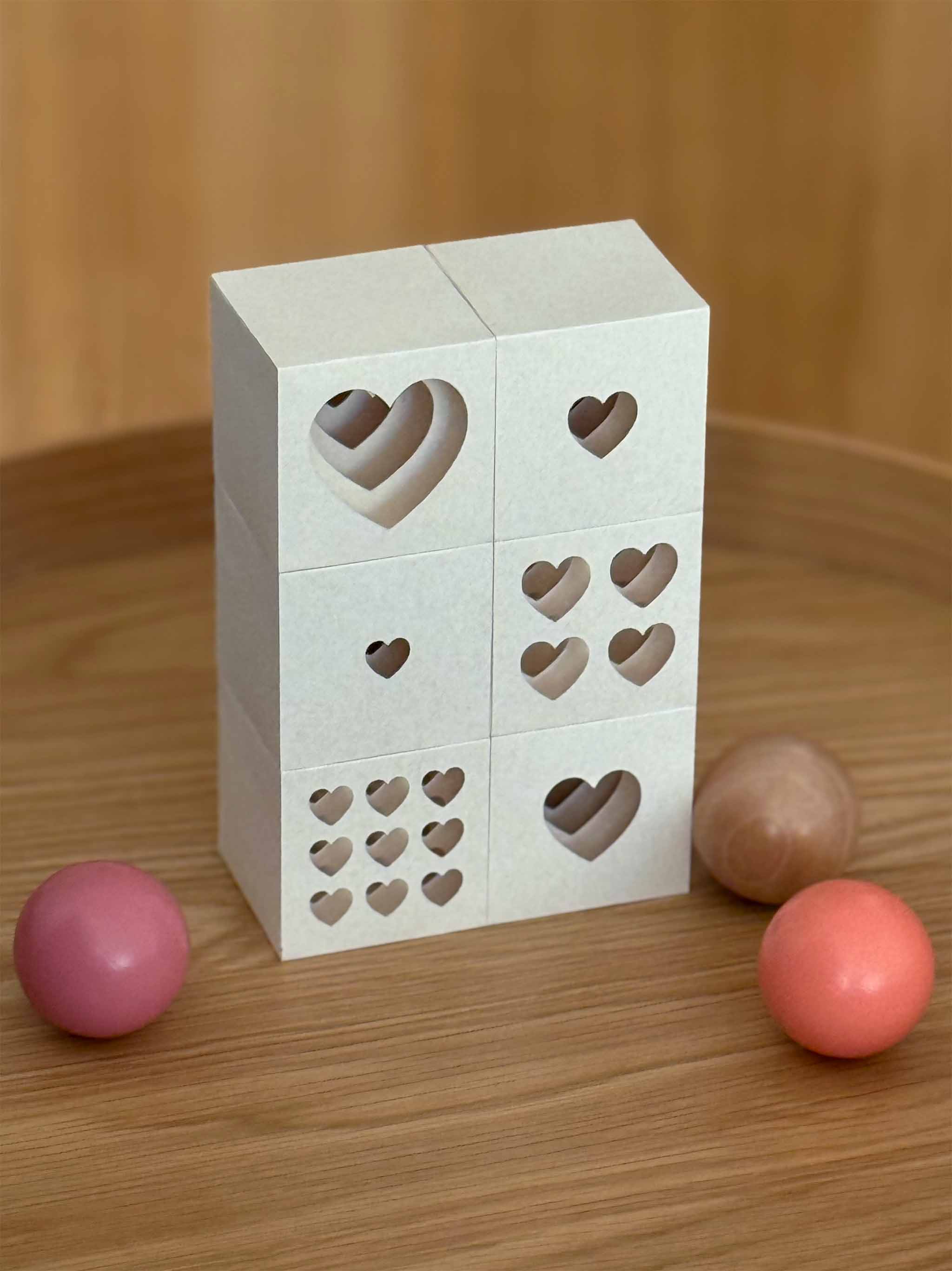 3D paper heart box SVG template, handmade Valentine gift box idea